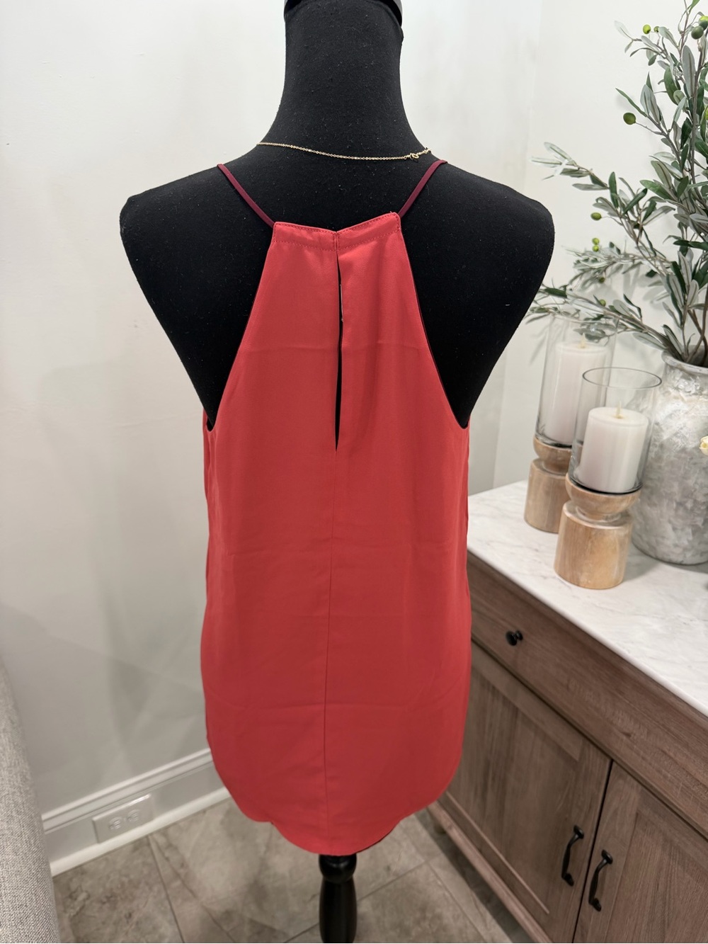 Express Spaghetti Strap Downtown Reversible Tank Top in Burgundy and Muted Coral - Picture 3 of 9